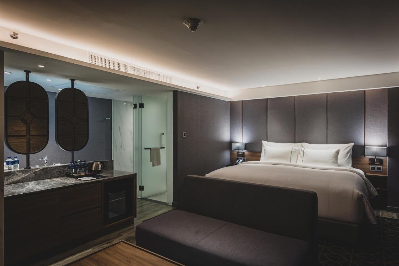 Ayathorn Bangkok Otel Dış mekan fotoğraf